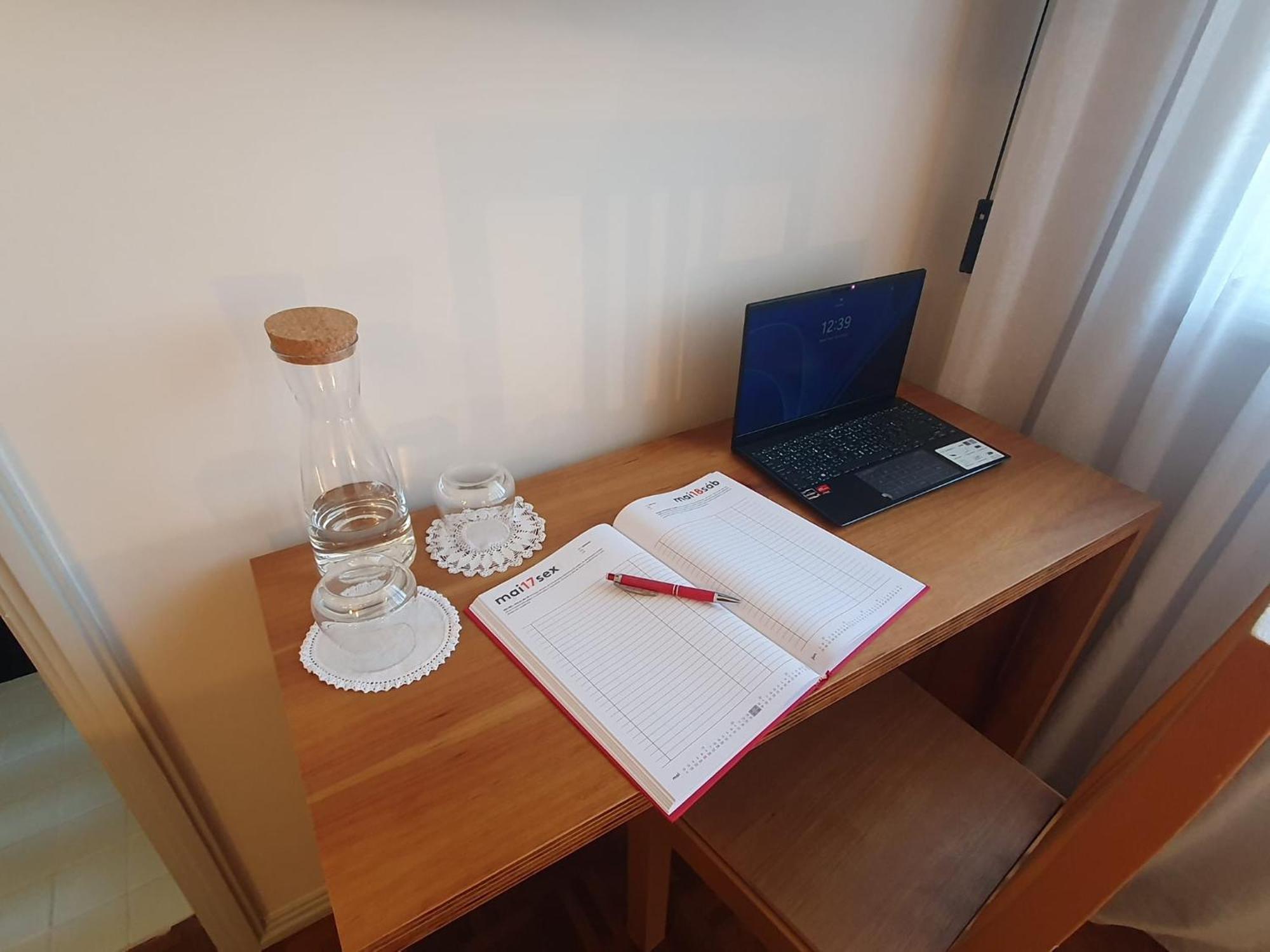 Azurara Guesthouse מראה חיצוני תמונה